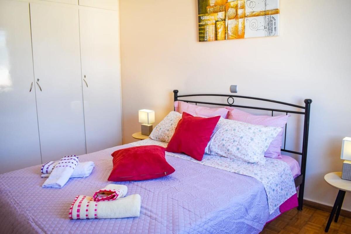 Cozy Flat On The Main Square, 10Min To The Sea Villa Kalamata Luaran gambar